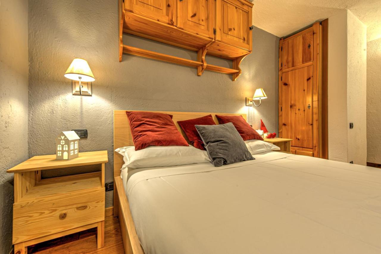 Casa Julie - Accogliente Rifugio Nella Quiete - Cour 0157 Leilighet Courmayeur Eksteriør bilde